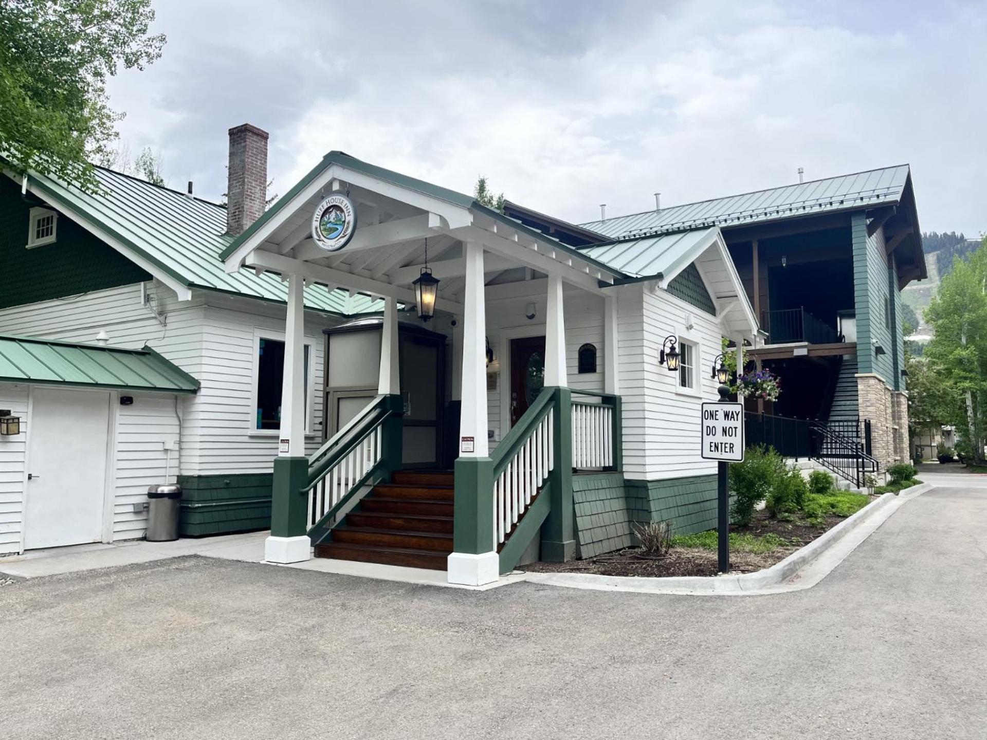 Huff House Inn And Cabins แจ็กสัน ภายนอก รูปภาพ